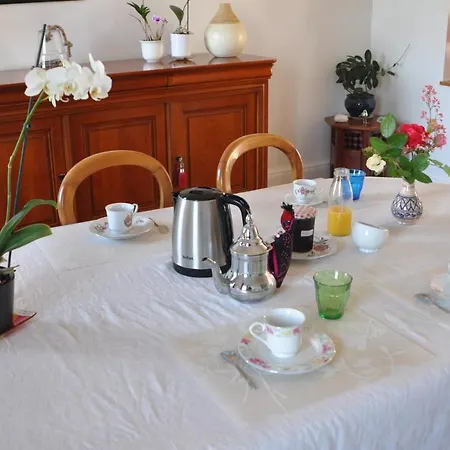La Pie Grieche Bed & Breakfast 3*